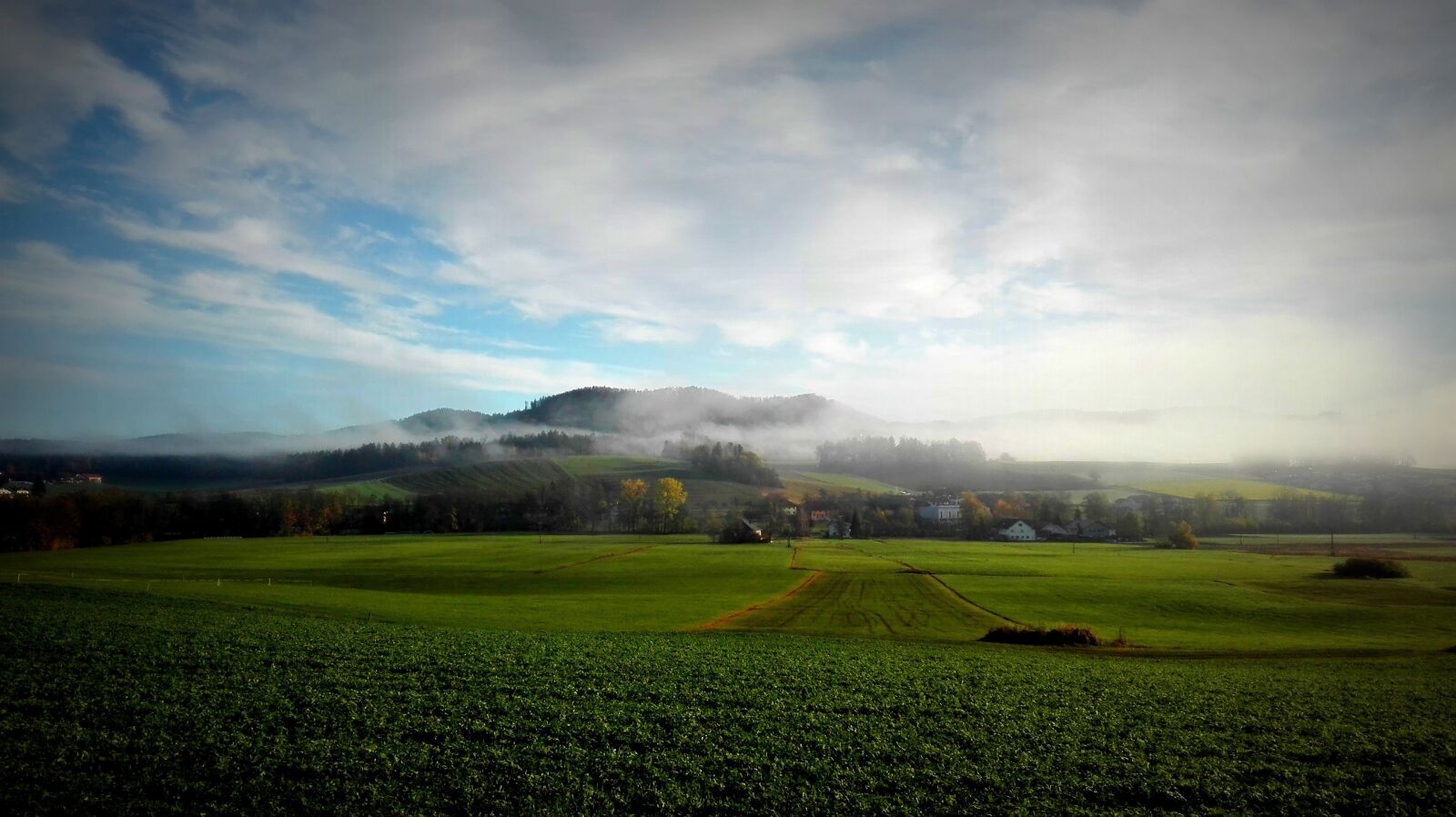 HUAWEI P8 Lite sample photo. Landscape, fog, sky photography