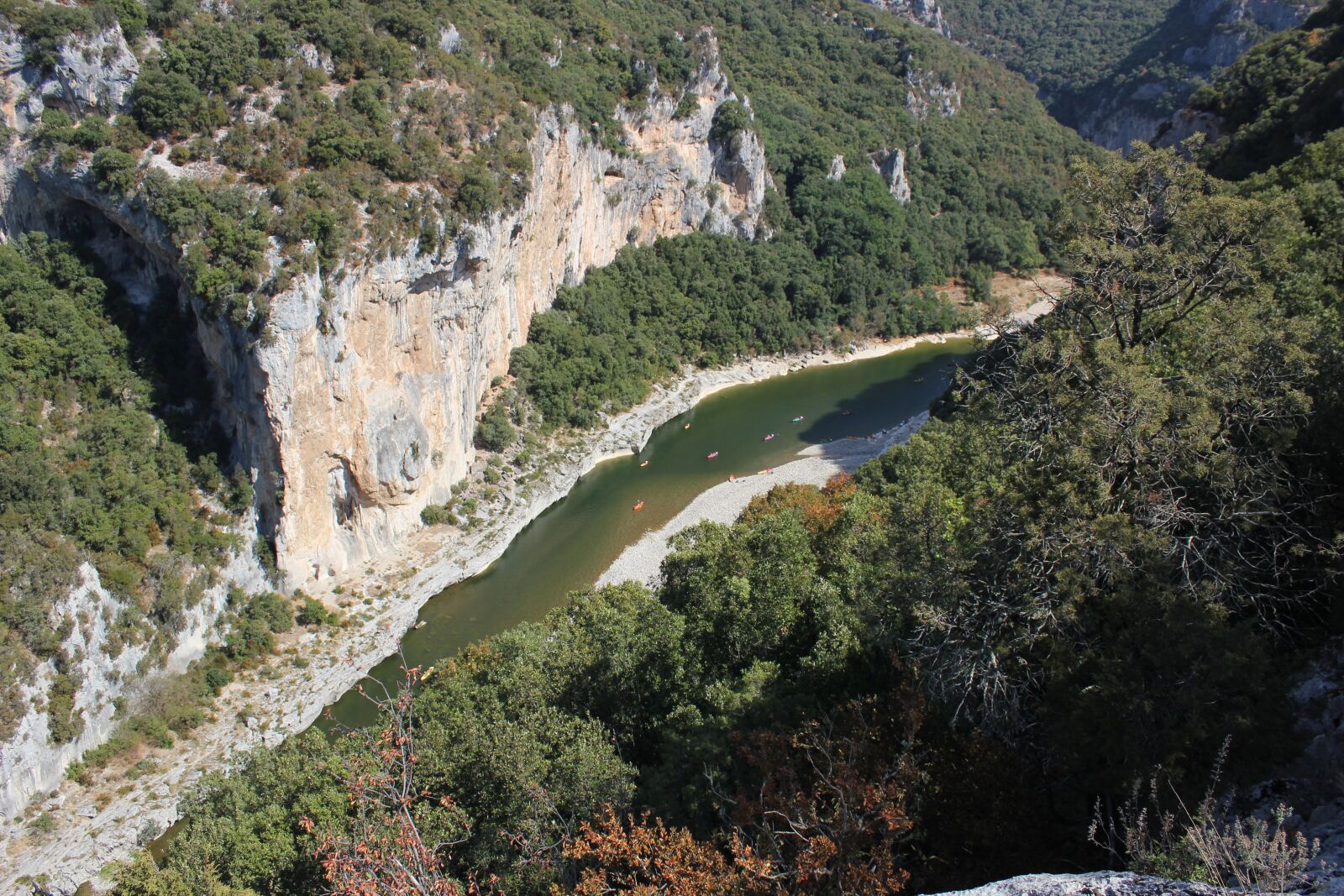 Canon EOS 550D (EOS Rebel T2i / EOS Kiss X4) sample photo. Body of water, nature photography