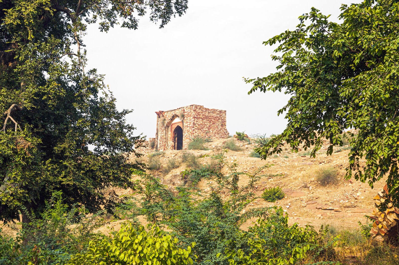 Nikon D3200 sample photo. Archaeology, architecture, fatehpur, historic photography