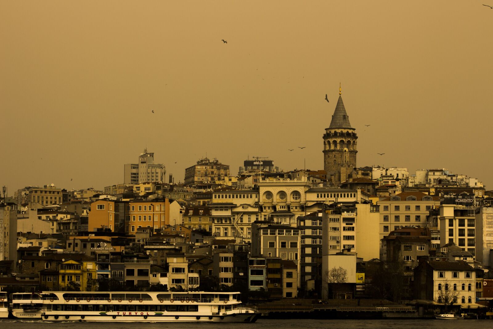 Canon EOS 650D (EOS Rebel T4i / EOS Kiss X6i) sample photo. City, architecture, travel photography