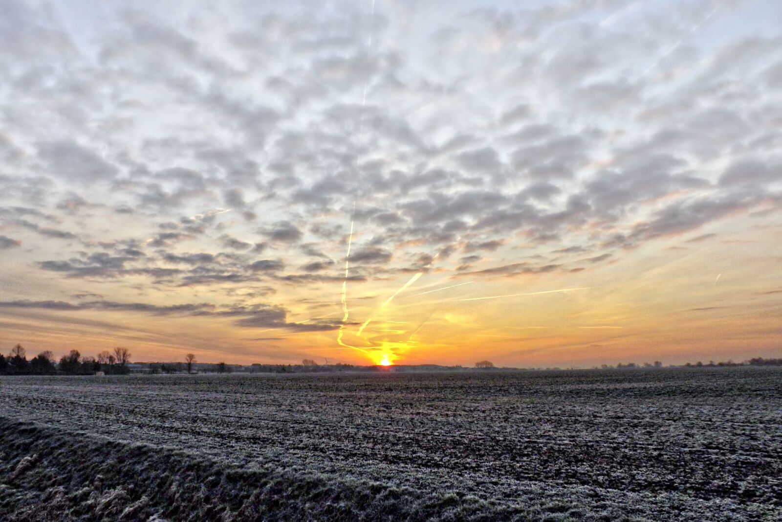 Fujifilm FinePix S4300 sample photo. Landscape, fog, sunrise photography