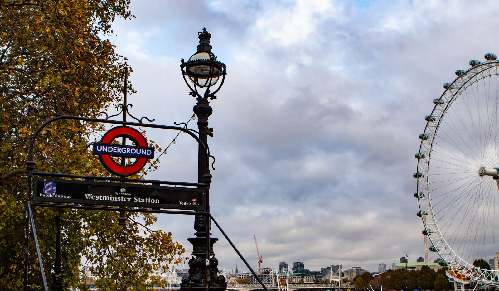 Canon EOS 7D Mark II + Canon EF 24-70mm F2.8L USM sample photo. Westminster station, underground, london photography