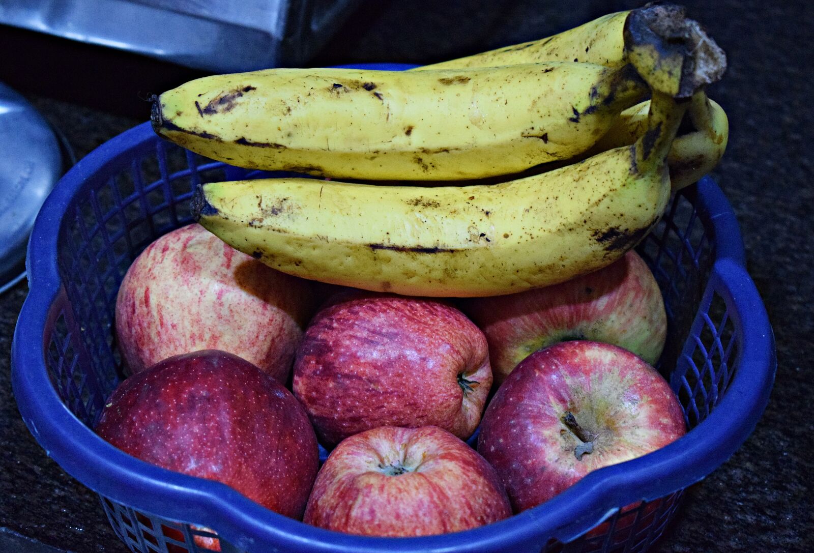 Nikon D3300 sample photo. Fruits, bananas, apples photography