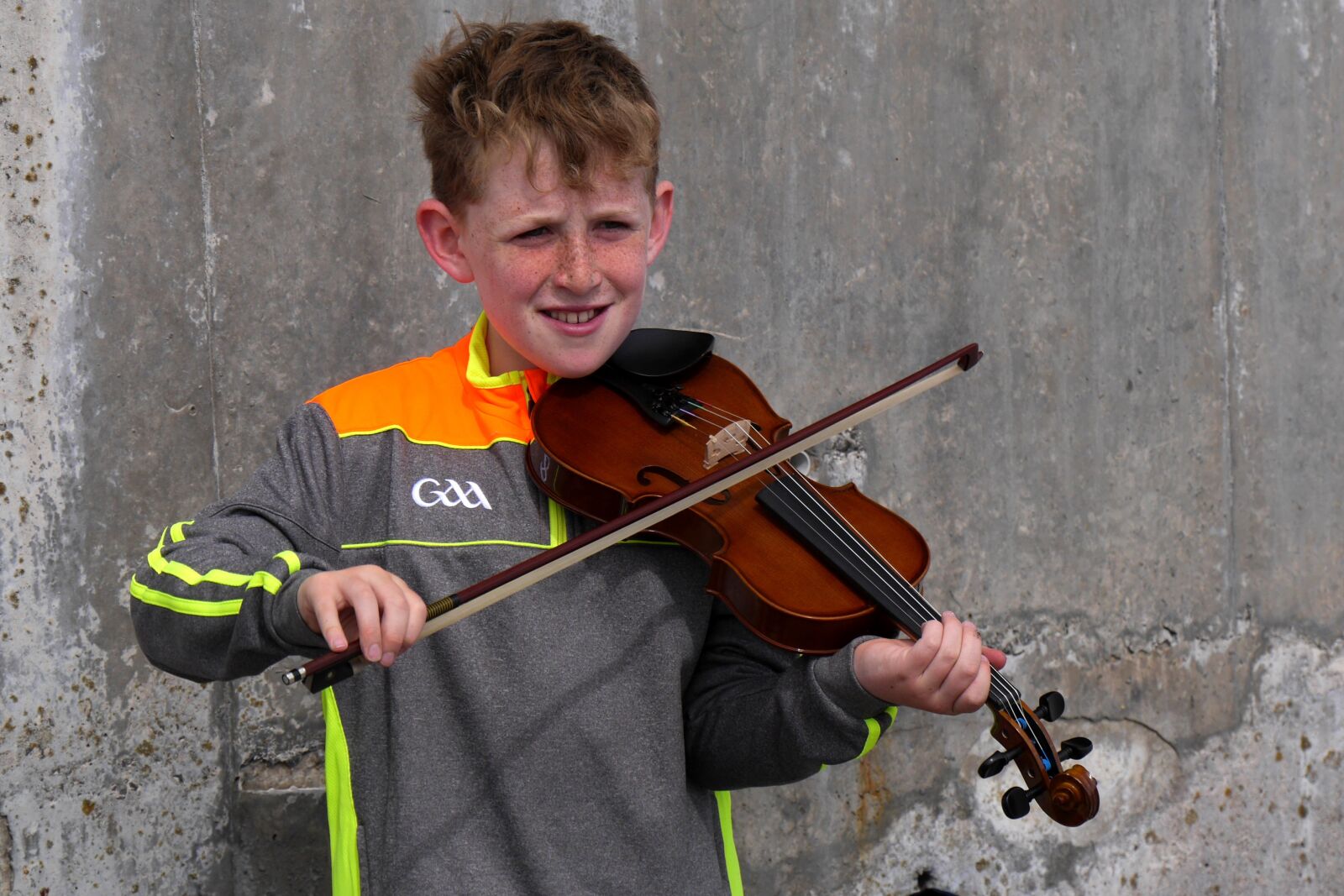 Panasonic Lumix DMC-GH3 sample photo. Ireland, street musicians, geiger photography