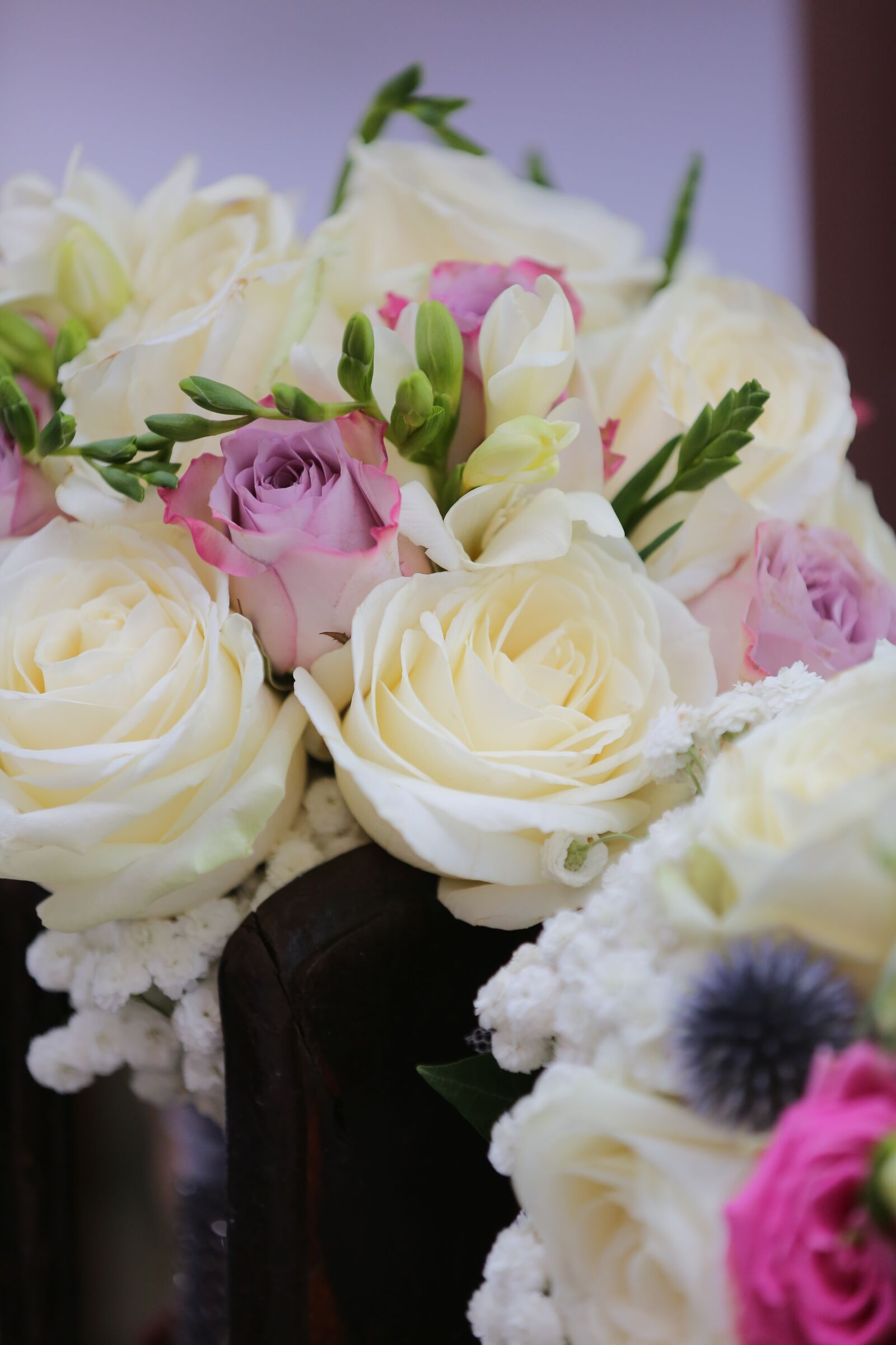 Canon EOS 5D Mark III sample photo. Elegance, marriage, roses, wedding photography