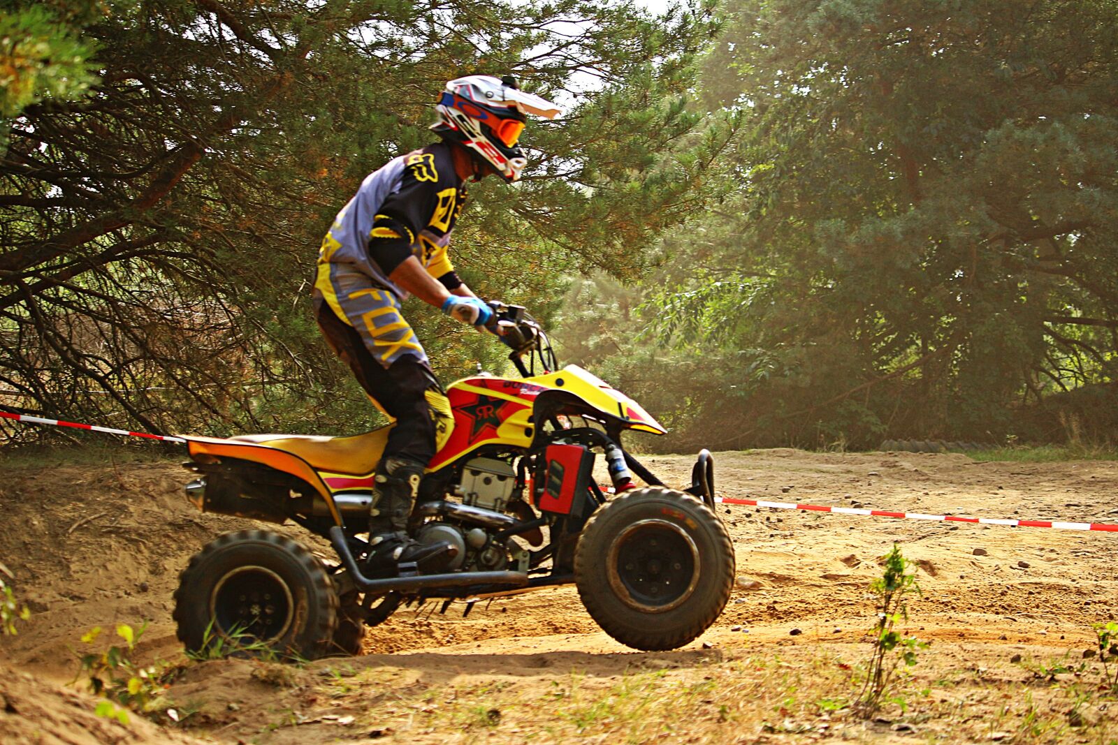 Canon EOS 100D (EOS Rebel SL1 / EOS Kiss X7) sample photo. Cross, motocross, atv photography