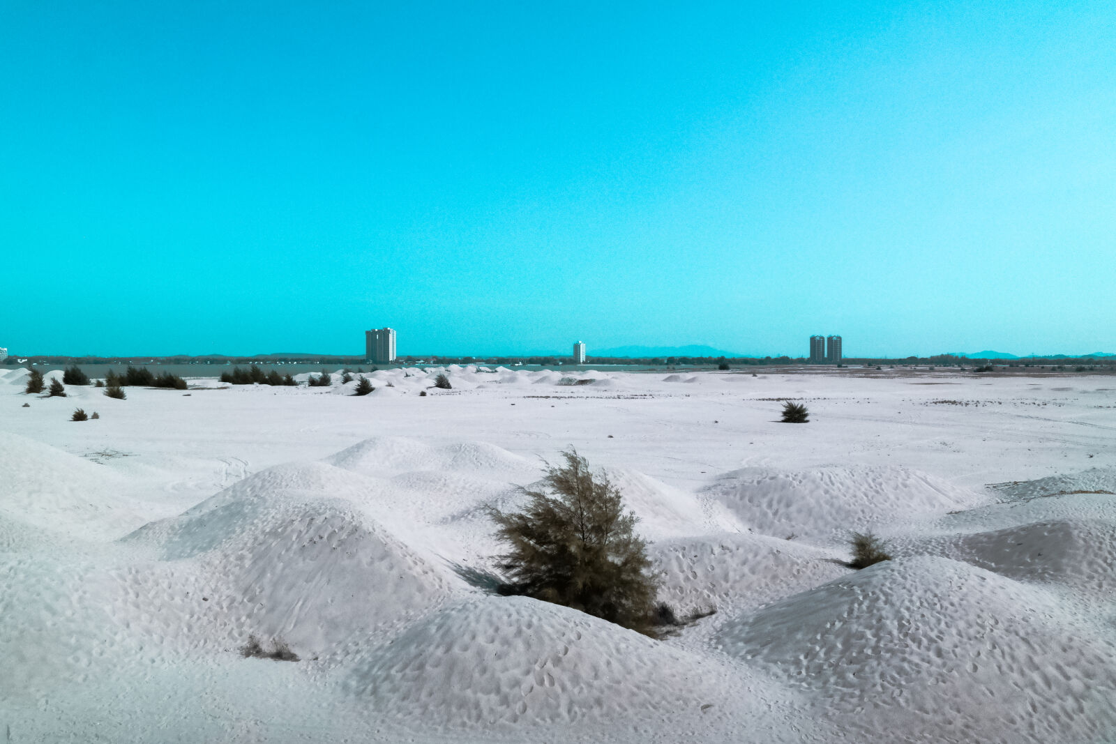 Samsung NX300 sample photo. Arid, desert, hot, outdoors photography