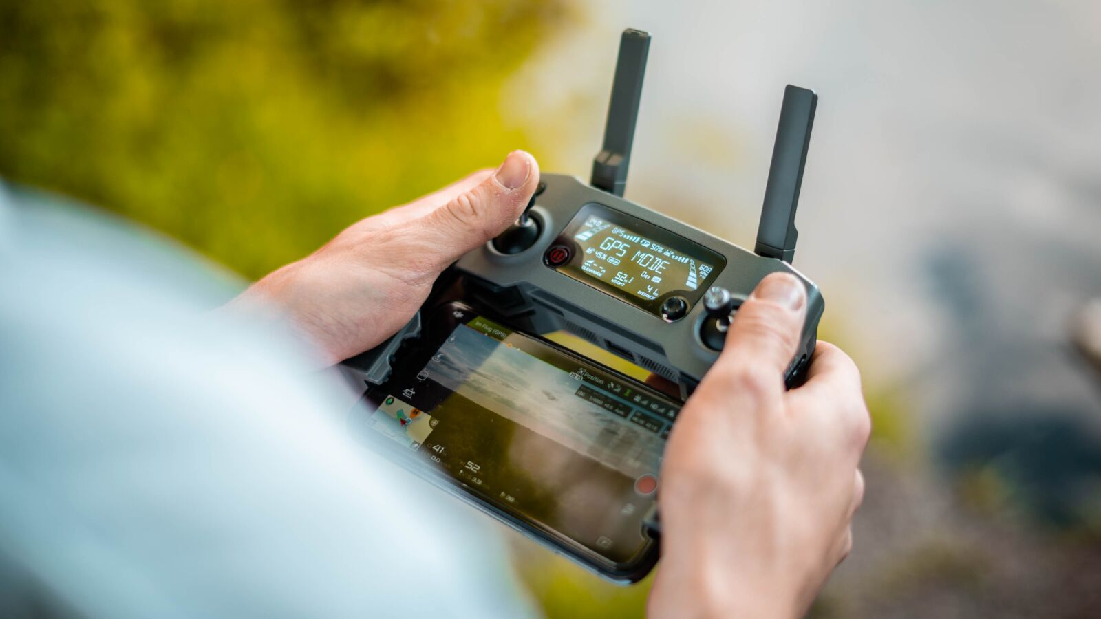 Sony a7 + Sony FE 50mm F1.8 sample photo. Remote control, drone remote photography
