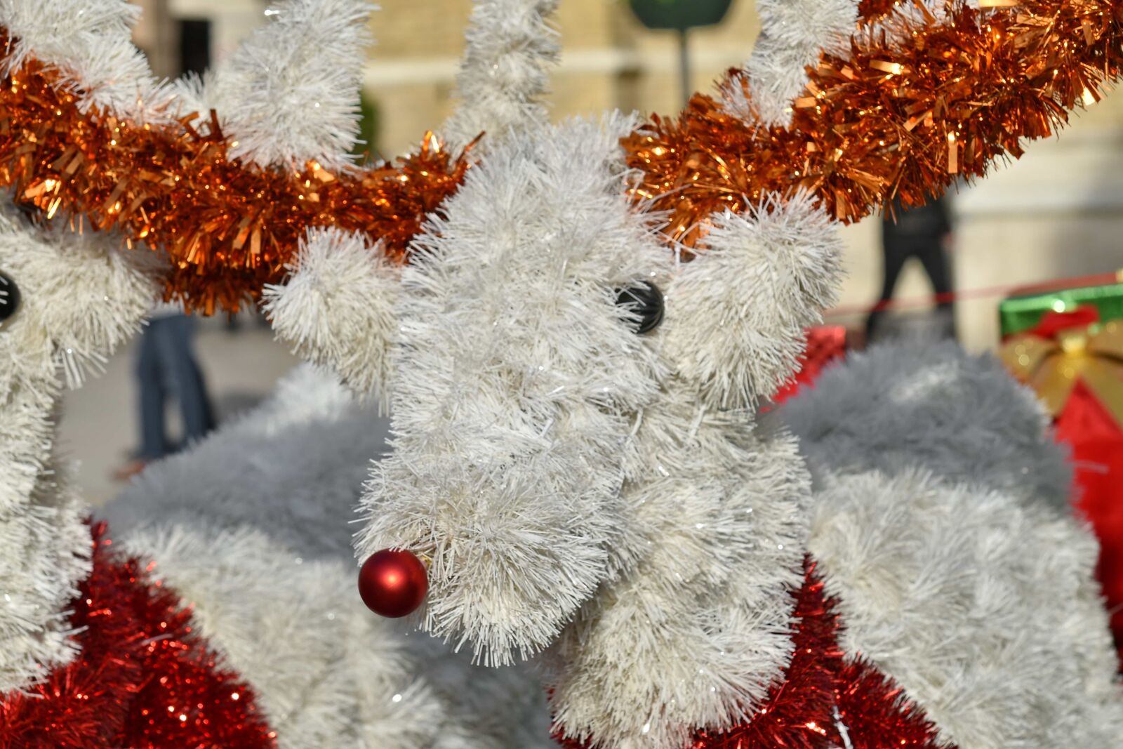 Nikon D5500 sample photo. Christmas, decoration, deer, shining photography