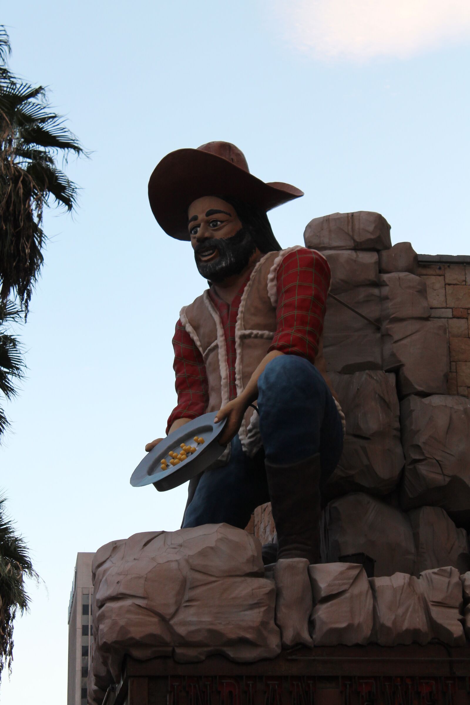 Canon EOS 1100D (EOS Rebel T3 / EOS Kiss X50) sample photo. Cowboy, architecture, artwork photography