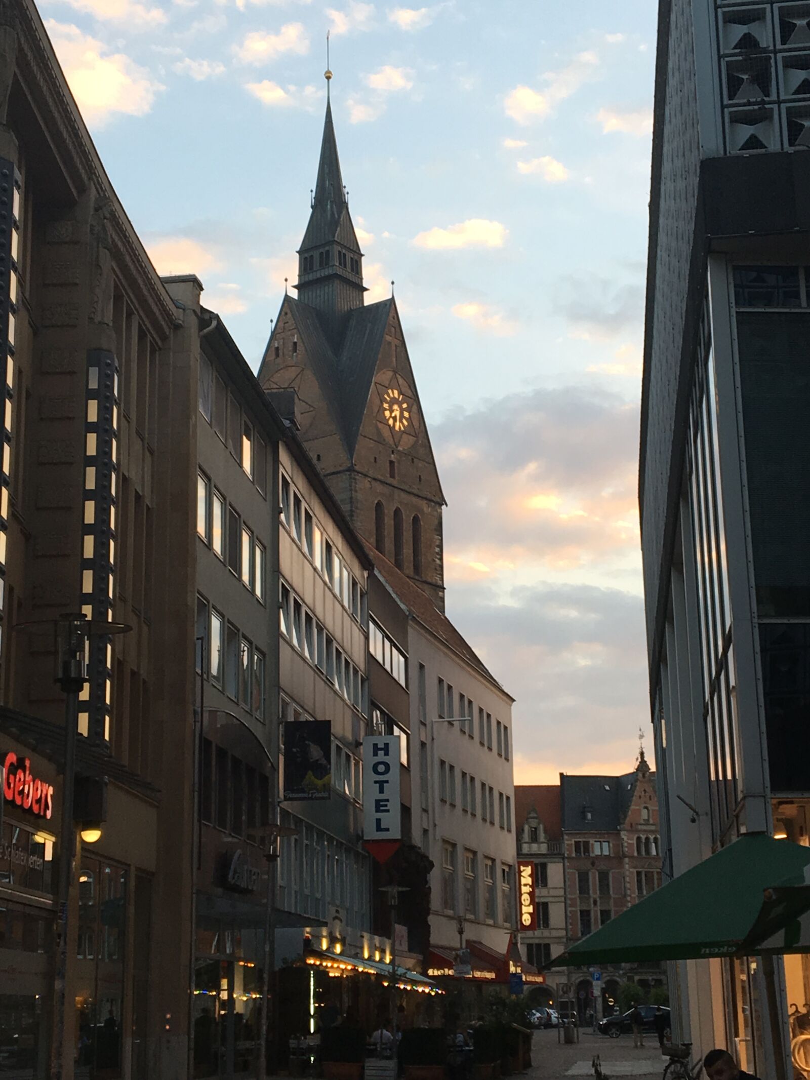 Apple iPhone 6s sample photo. City, dawn, germany, hannover photography