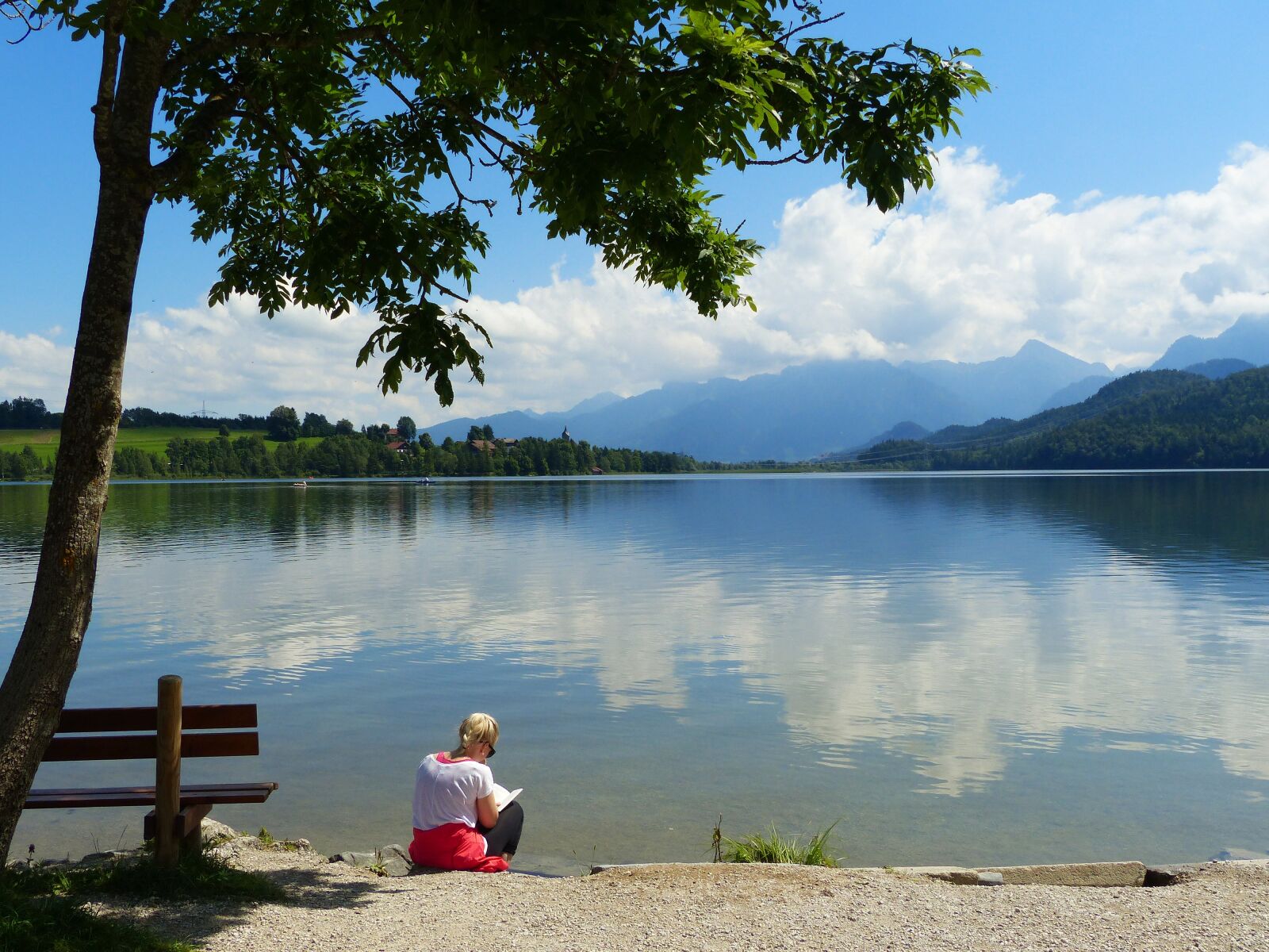 Panasonic Lumix DMC-FZ200 sample photo. Lake weissensee, lake, waters photography