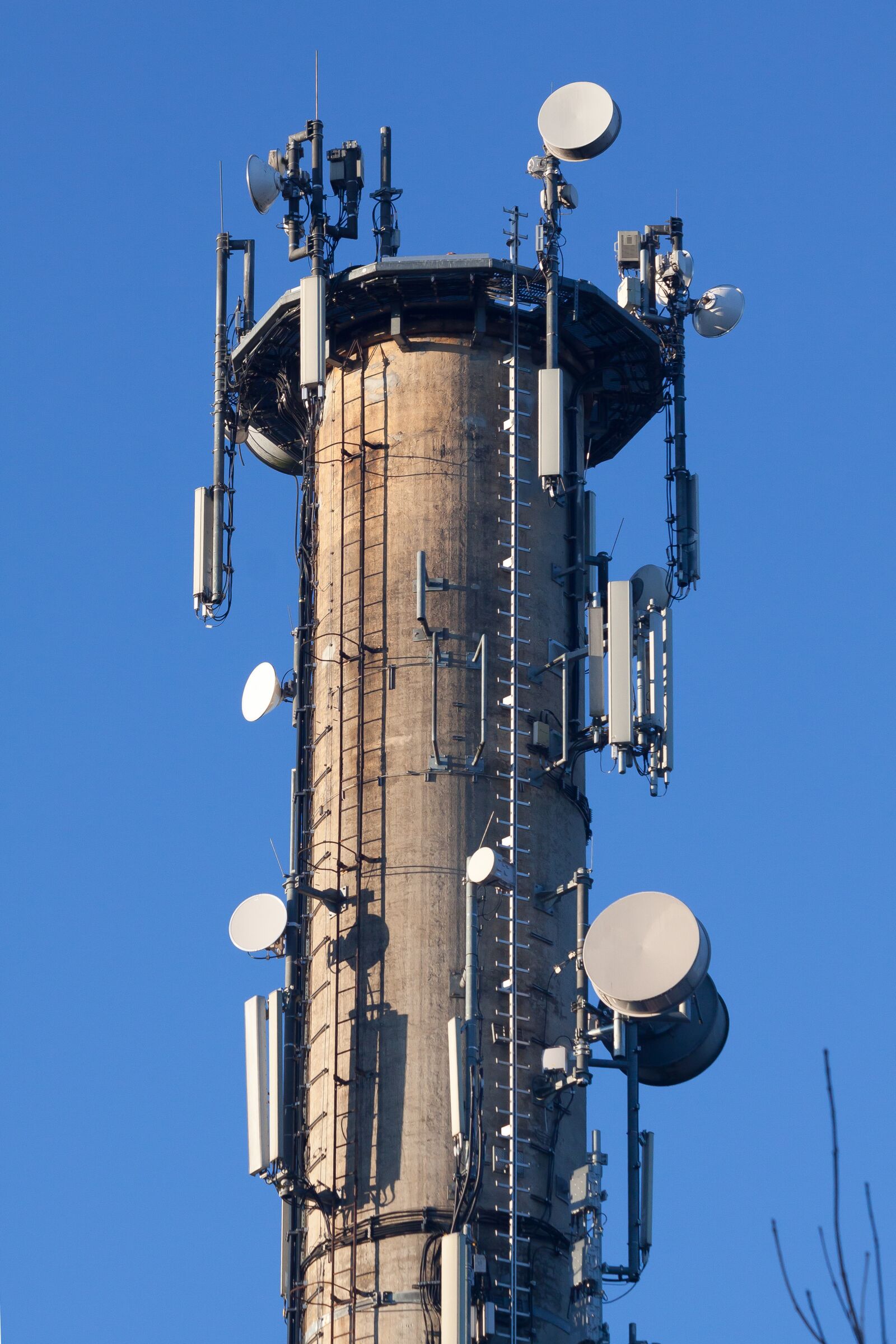 Canon EOS 50D sample photo. Radio mast, transmission tower photography