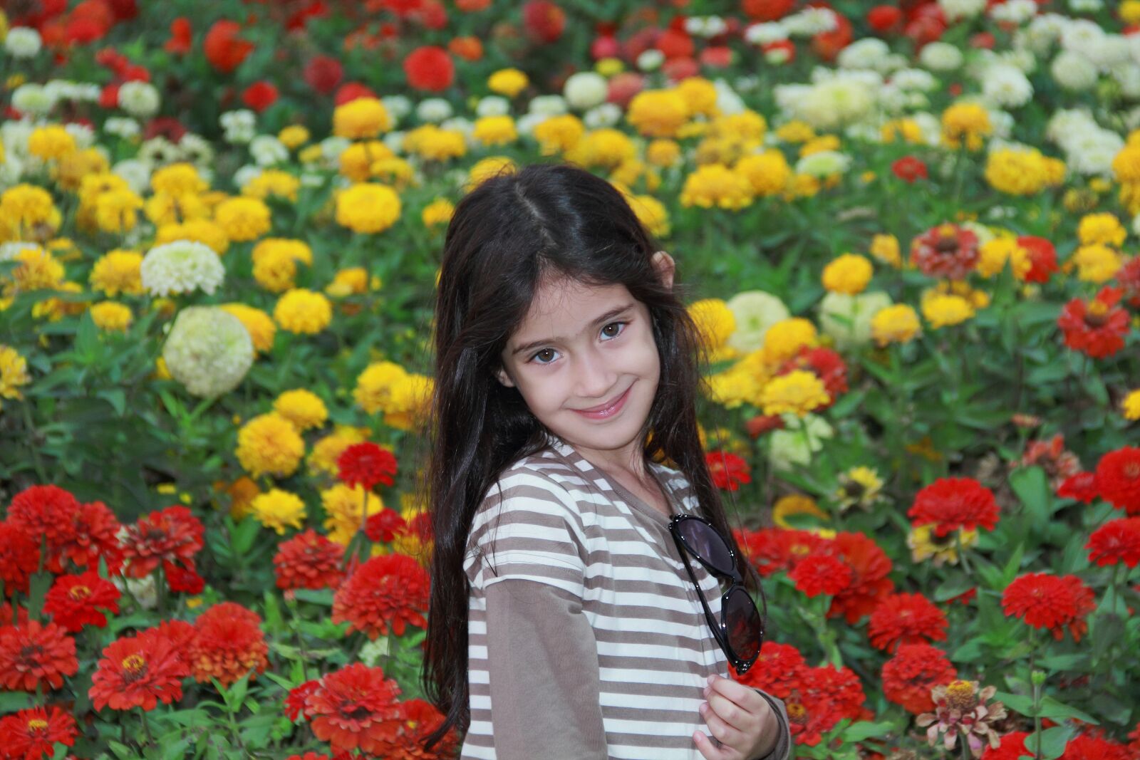 Canon EOS 60D sample photo. Small girl, smiling, child photography