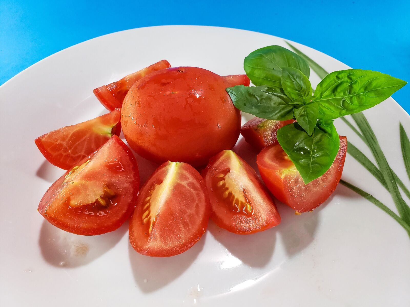 Samsung Galaxy S9+ sample photo. Salad, tomatoes, healthy photography