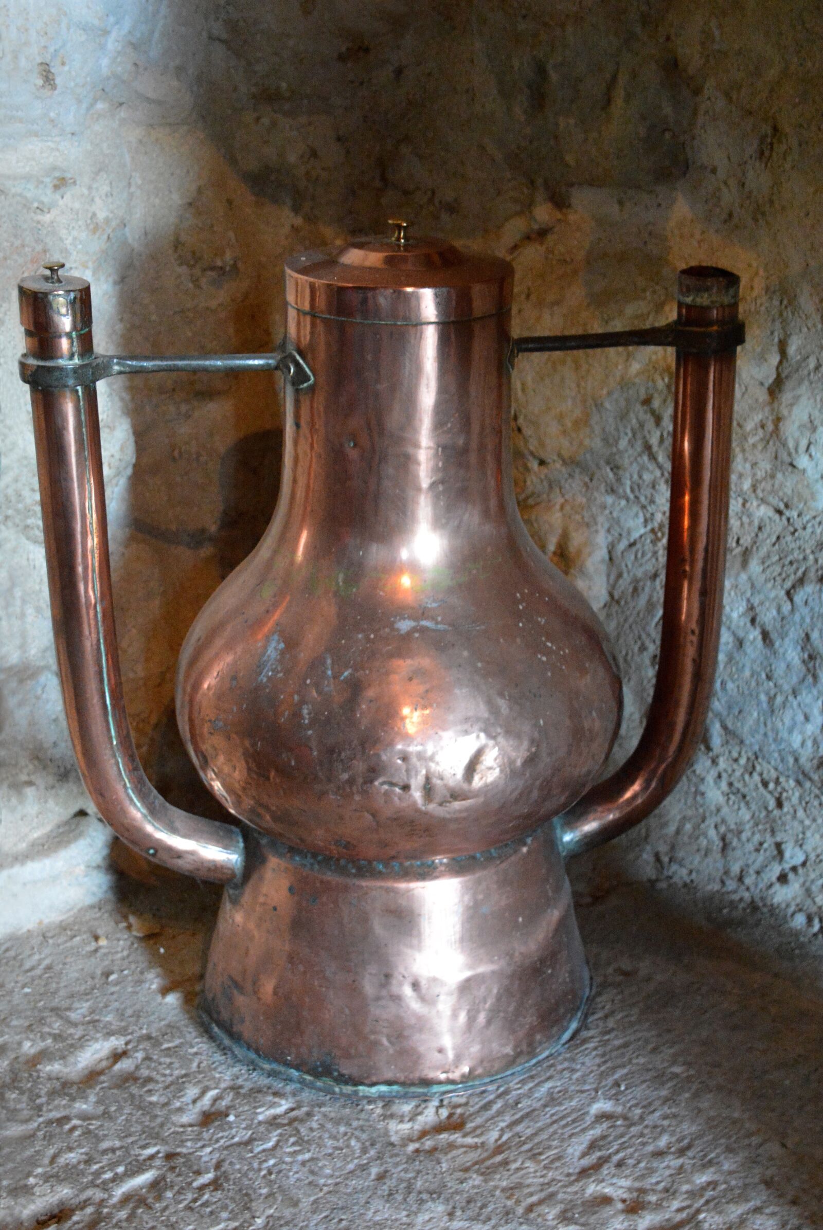 Nikon D7100 sample photo. Antique, flea market, copper photography