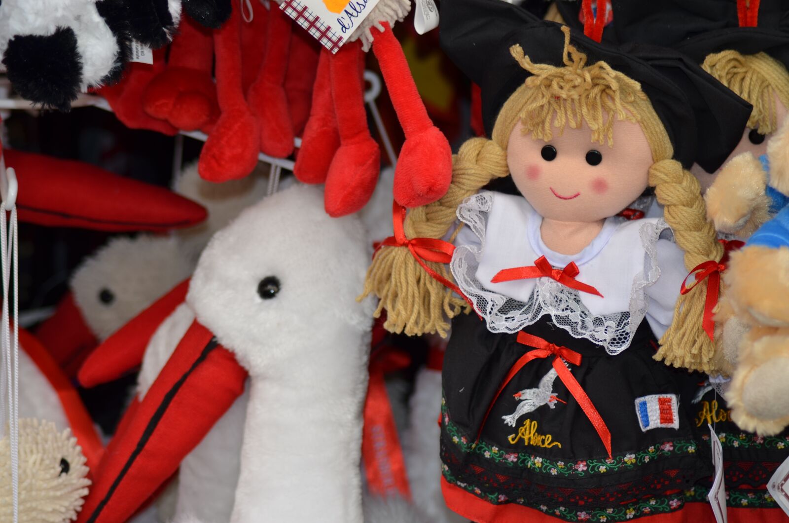 Nikon D5100 sample photo. Alsace, doll, alsatian doll photography