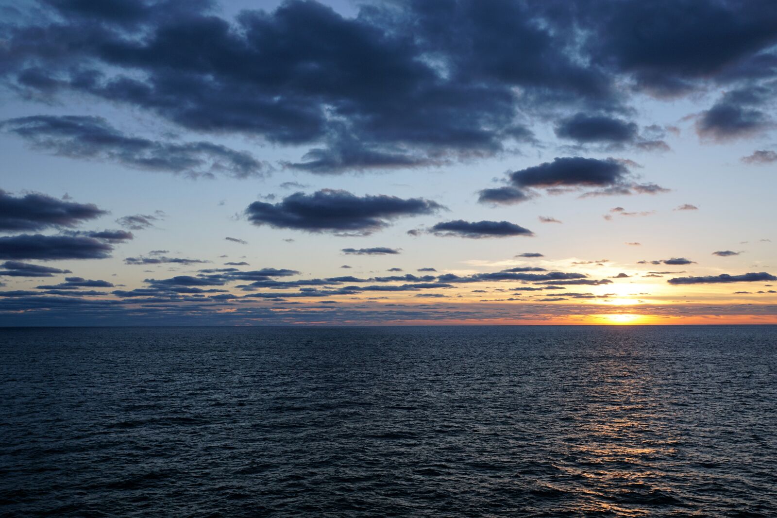 Sony ILCA-77M2 + Sony DT 16-50mm F2.8 SSM sample photo. Sky, ocean, sea photography