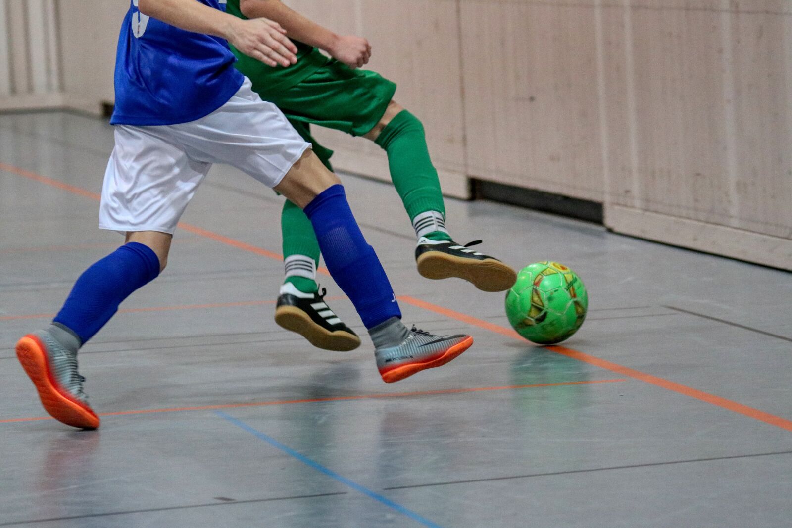 Canon EOS 80D sample photo. Youth, youth football, football photography