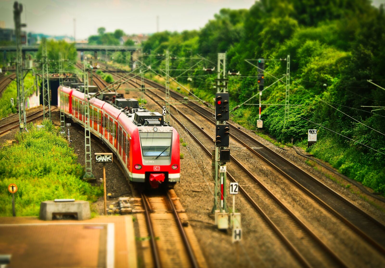 Olympus OM-D E-M10 sample photo. Railway, train, transport photography