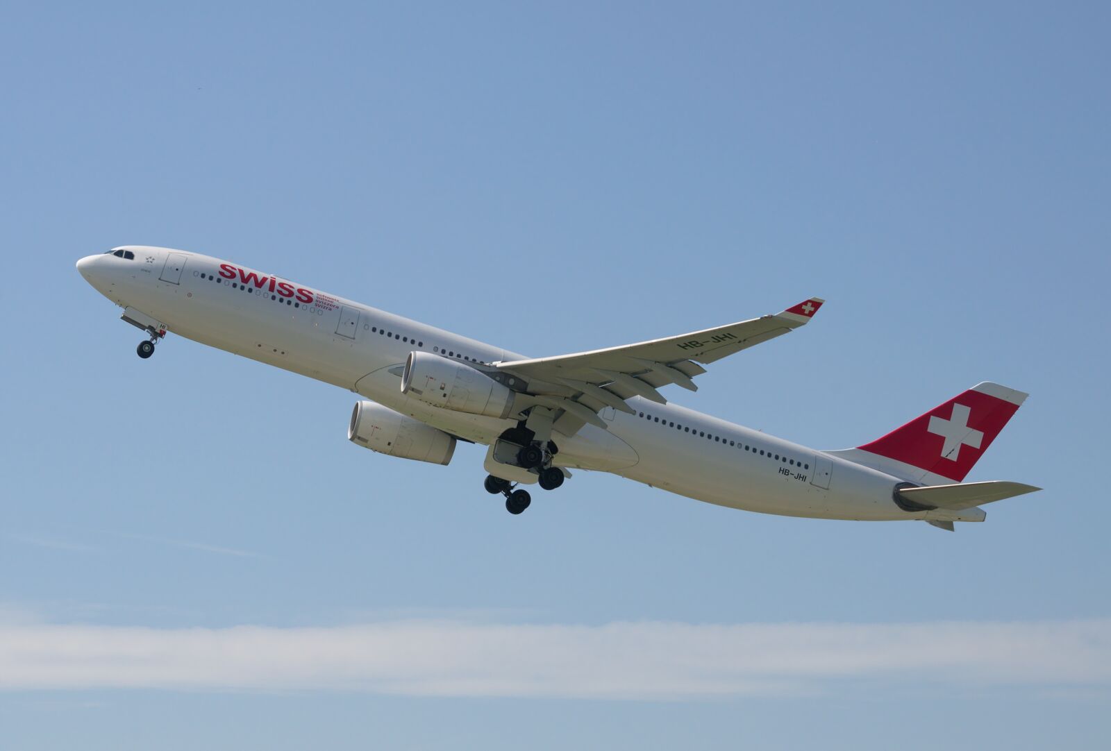 Nikon D300S sample photo. Aircraft, airbus a330, swiss photography