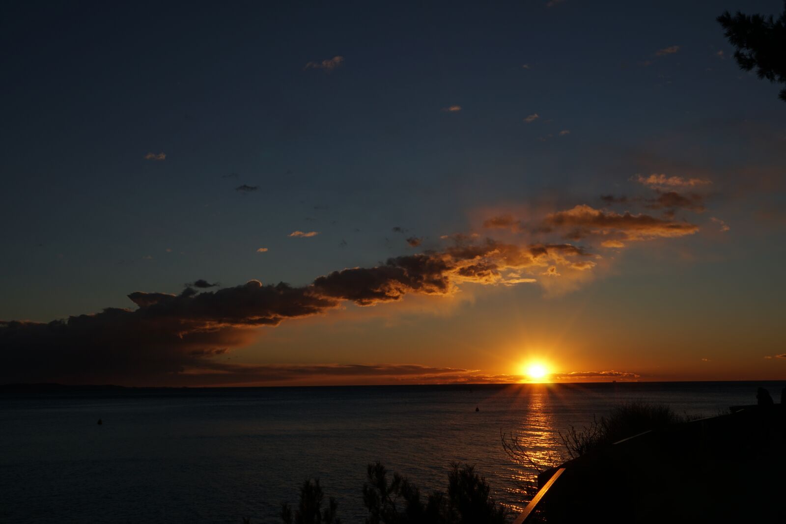 Sony a6300 + Sony Vario Tessar T* FE 24-70mm F4 ZA OSS sample photo. Sunset, sunset sea, abendstimmung photography