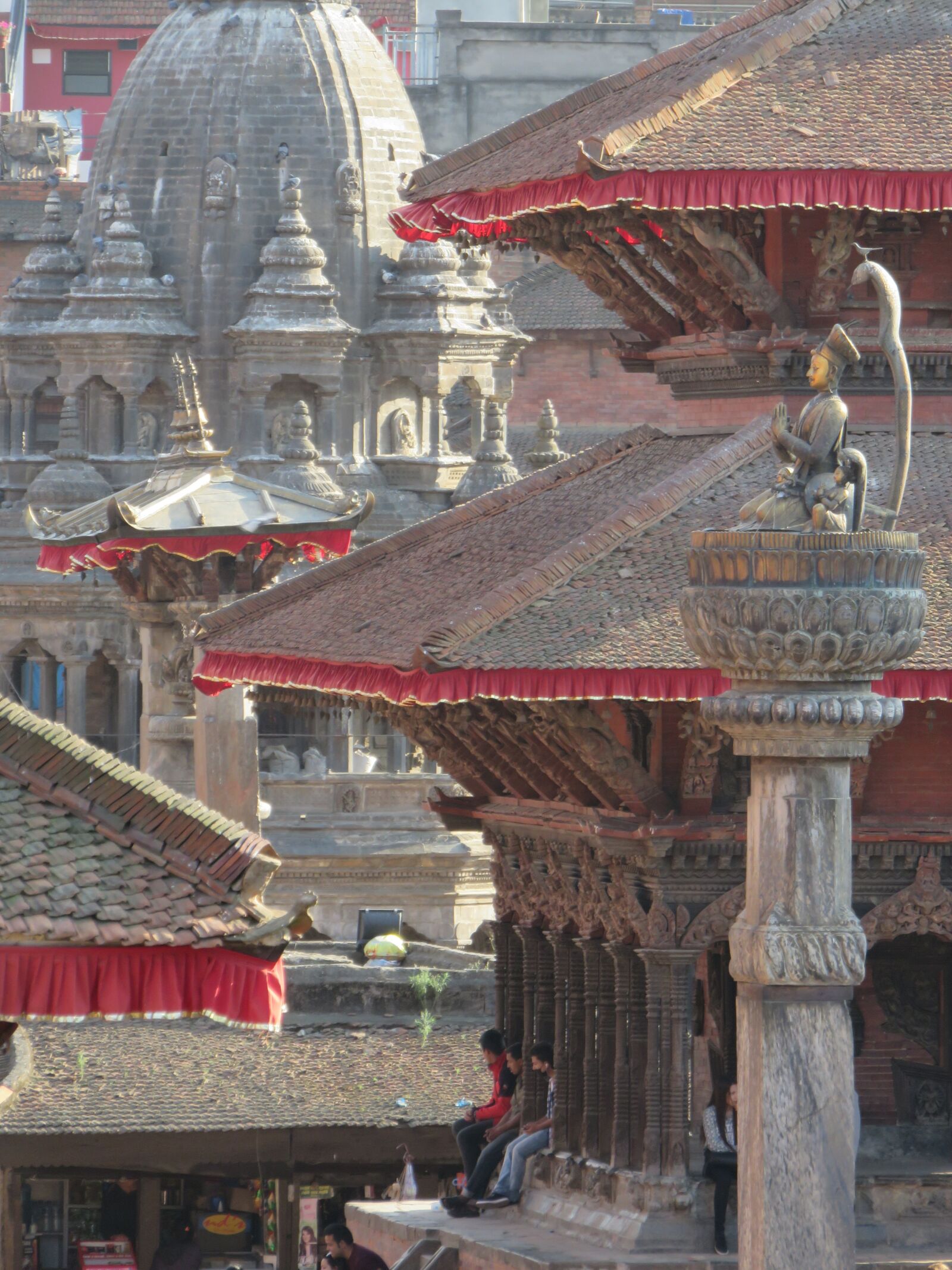 Canon PowerShot SX700 HS sample photo. Patan, durbar, square photography