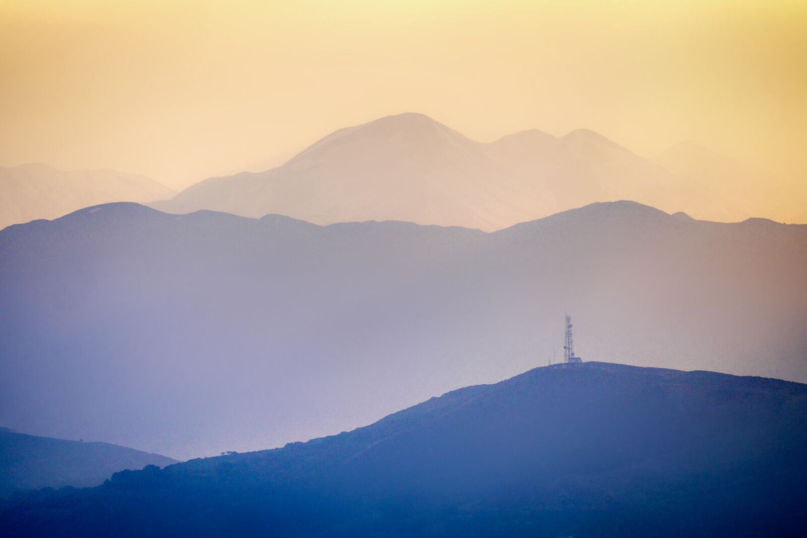 Panasonic Lumix DMC-GX8 sample photo. Mountains, panorama, abendstimmung photography