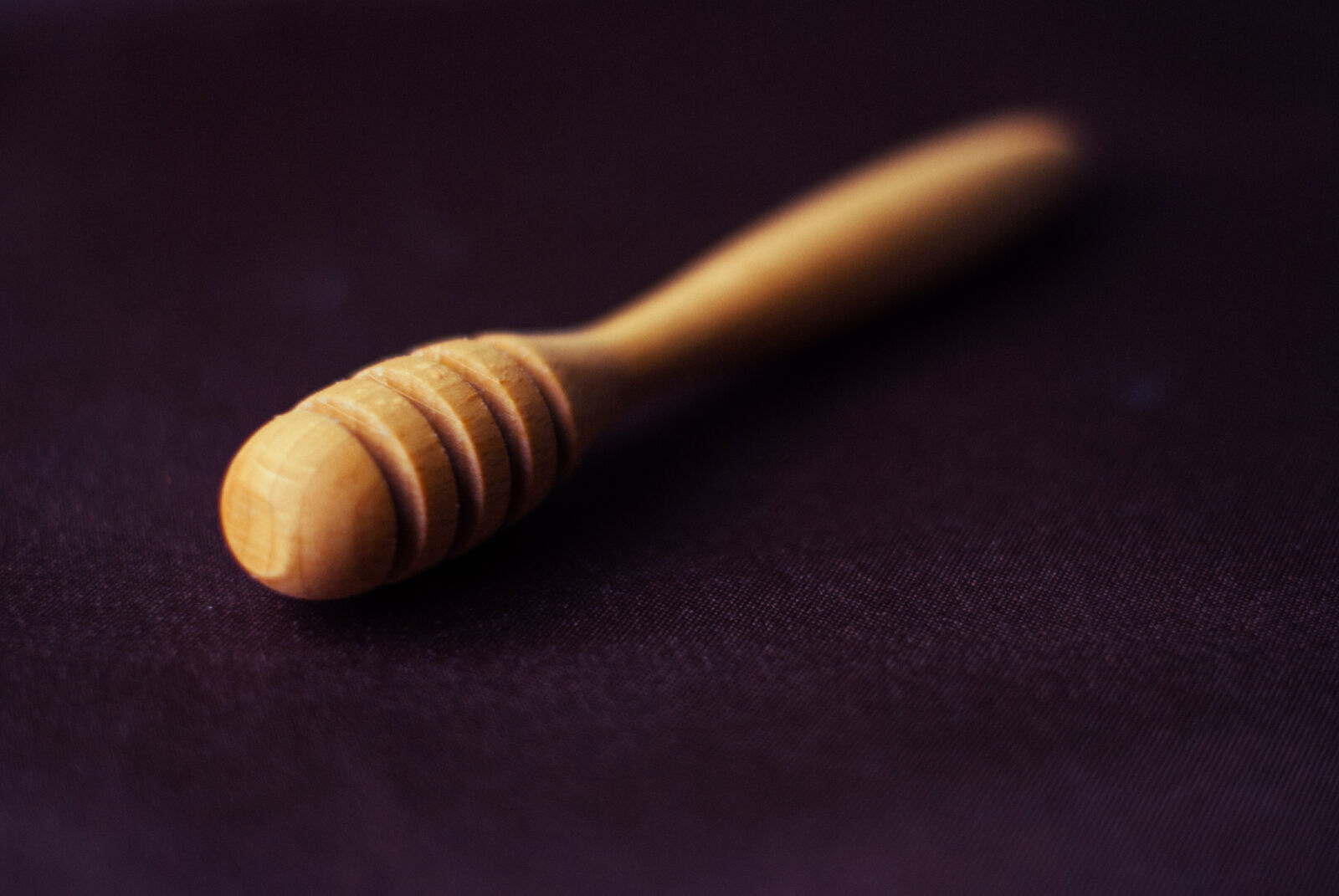 Nikon D60 sample photo. Honey, night, spoon photography