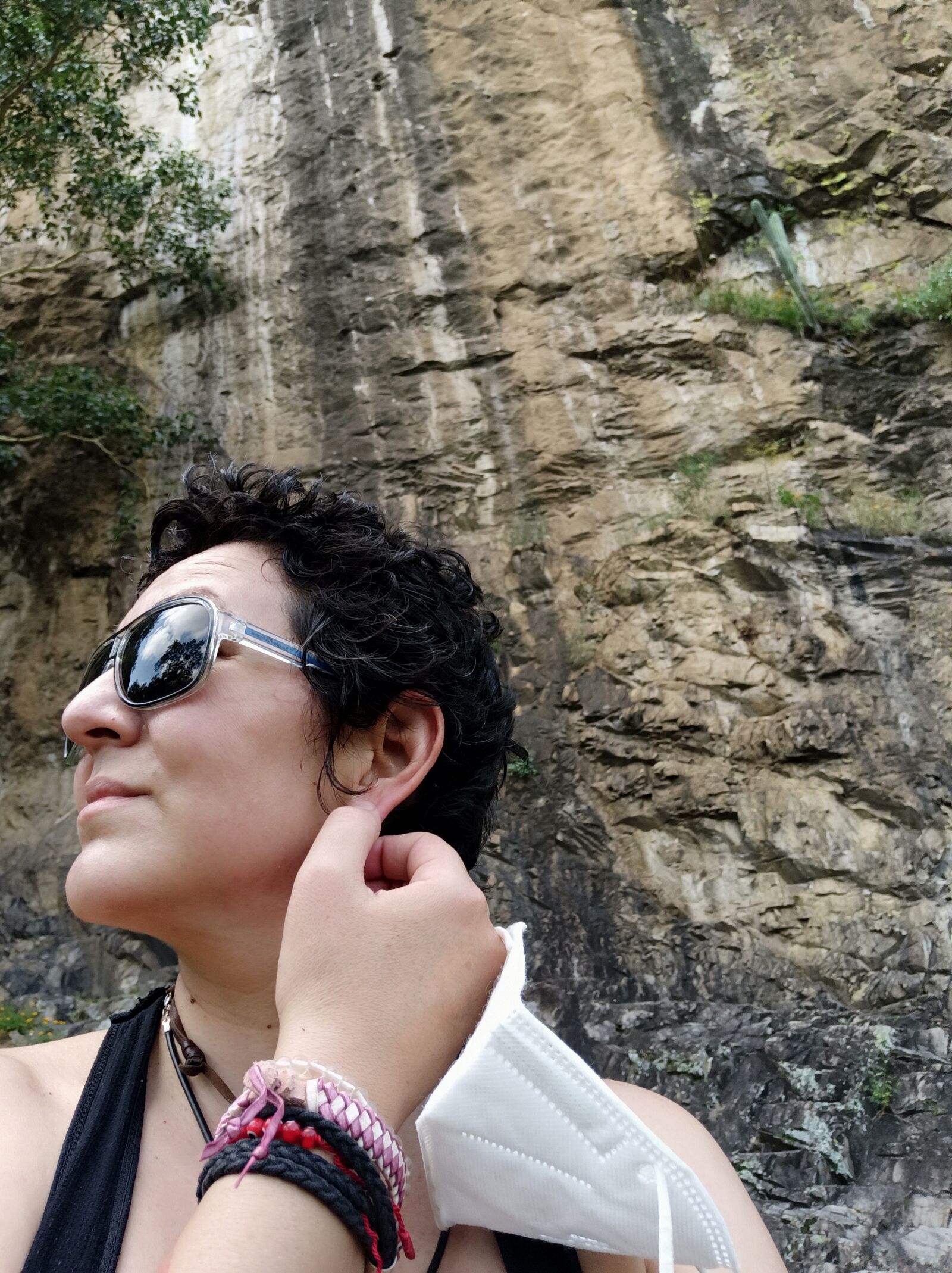 Xiaomi Redmi Note 8 Pro sample photo. Stone, sunglasses, woman photography