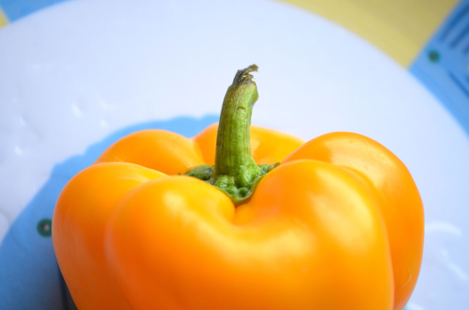 Nikon D5100 sample photo. Yellow, bell pepper, vegetable photography