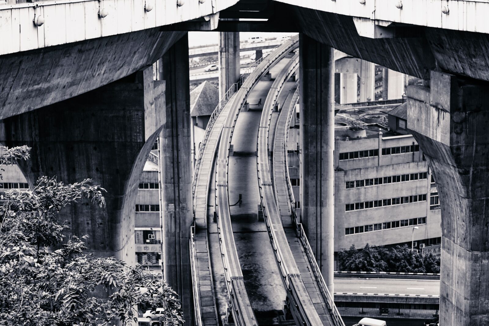 Sony a6000 sample photo. Traffic, chongqing, tracks photography