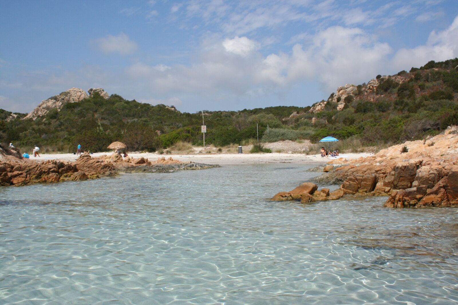 Canon EOS 350D (EOS Digital Rebel XT / EOS Kiss Digital N) sample photo. Sardinia, sea, beach photography