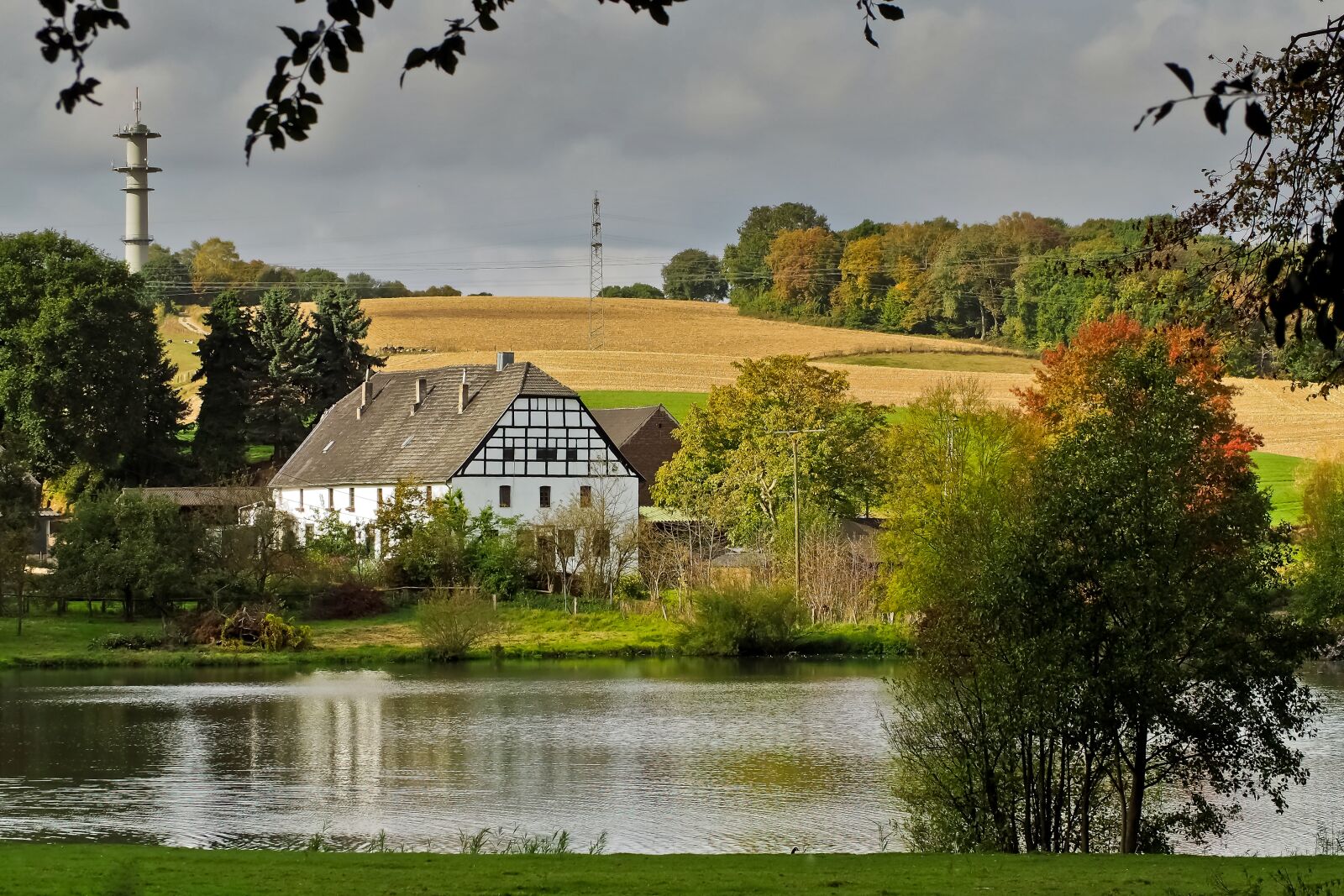 Olympus OM-D E-M10 sample photo. Landscape, farmhouse, agriculture photography