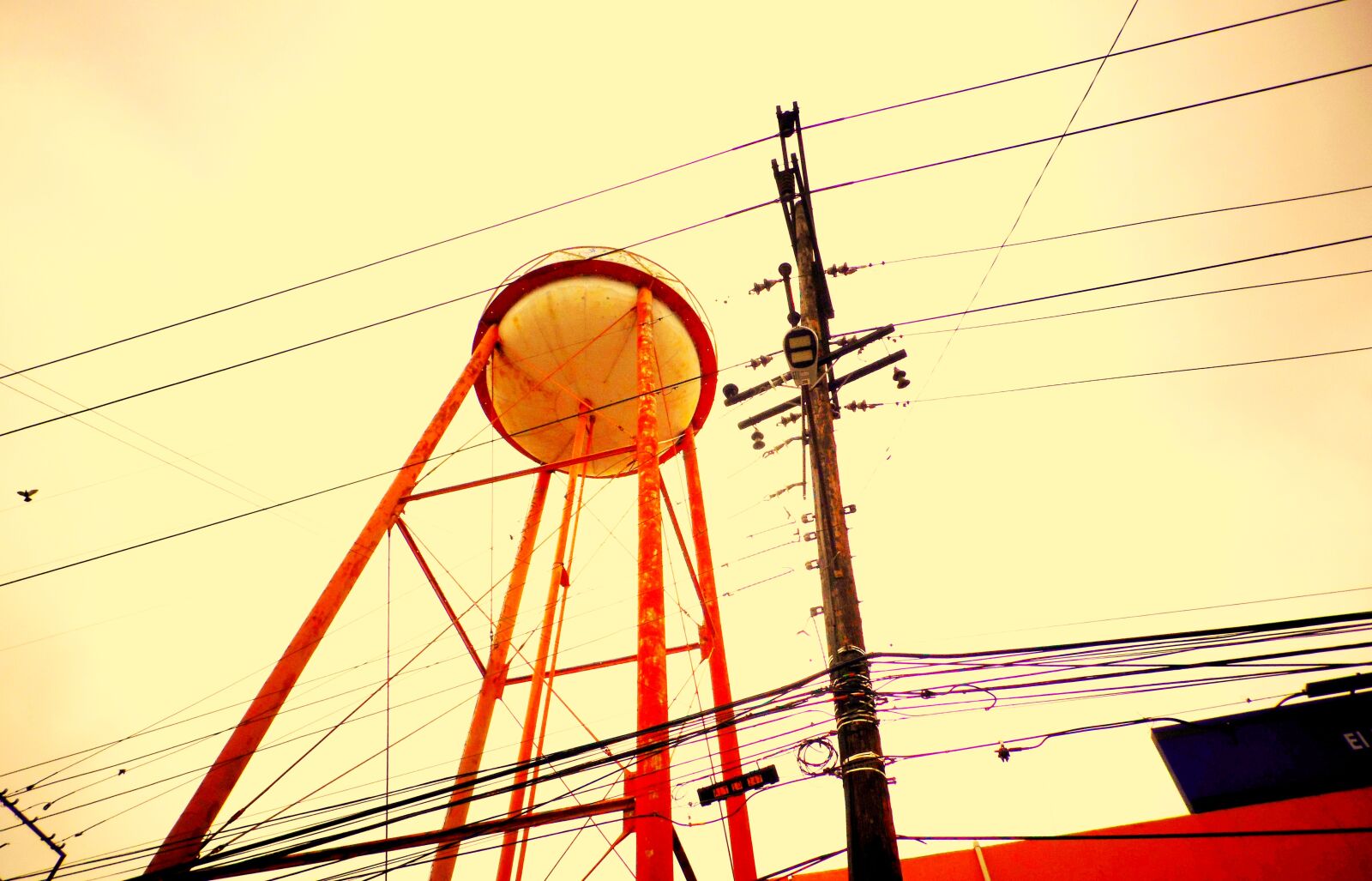 Samsung WB100/  WB101 sample photo. Ciudad, fotografia, torre, agua photography