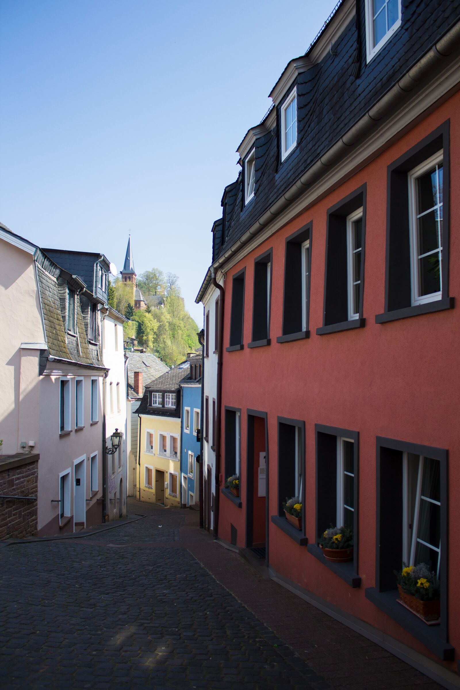 Canon EOS 600D (Rebel EOS T3i / EOS Kiss X5) sample photo. Saarburg, saarland, city photography