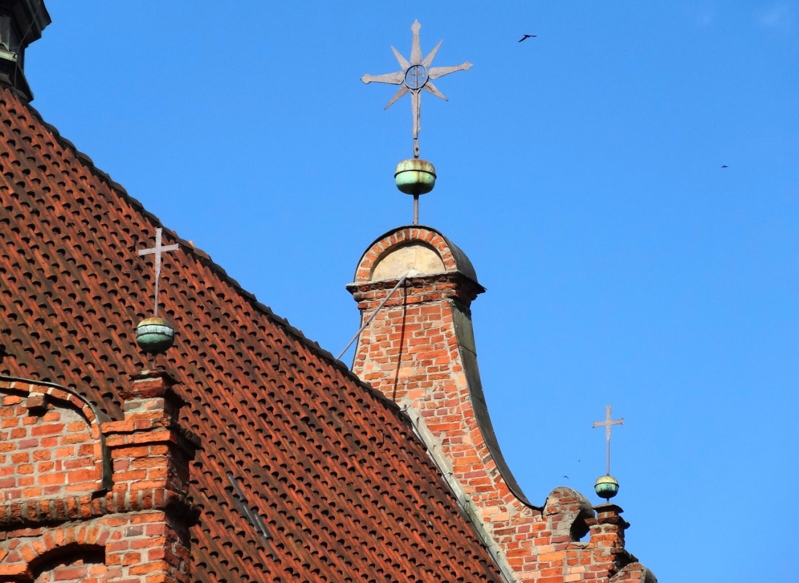 Sony Cyber-shot DSC-HX20V sample photo. Church of the assumption photography