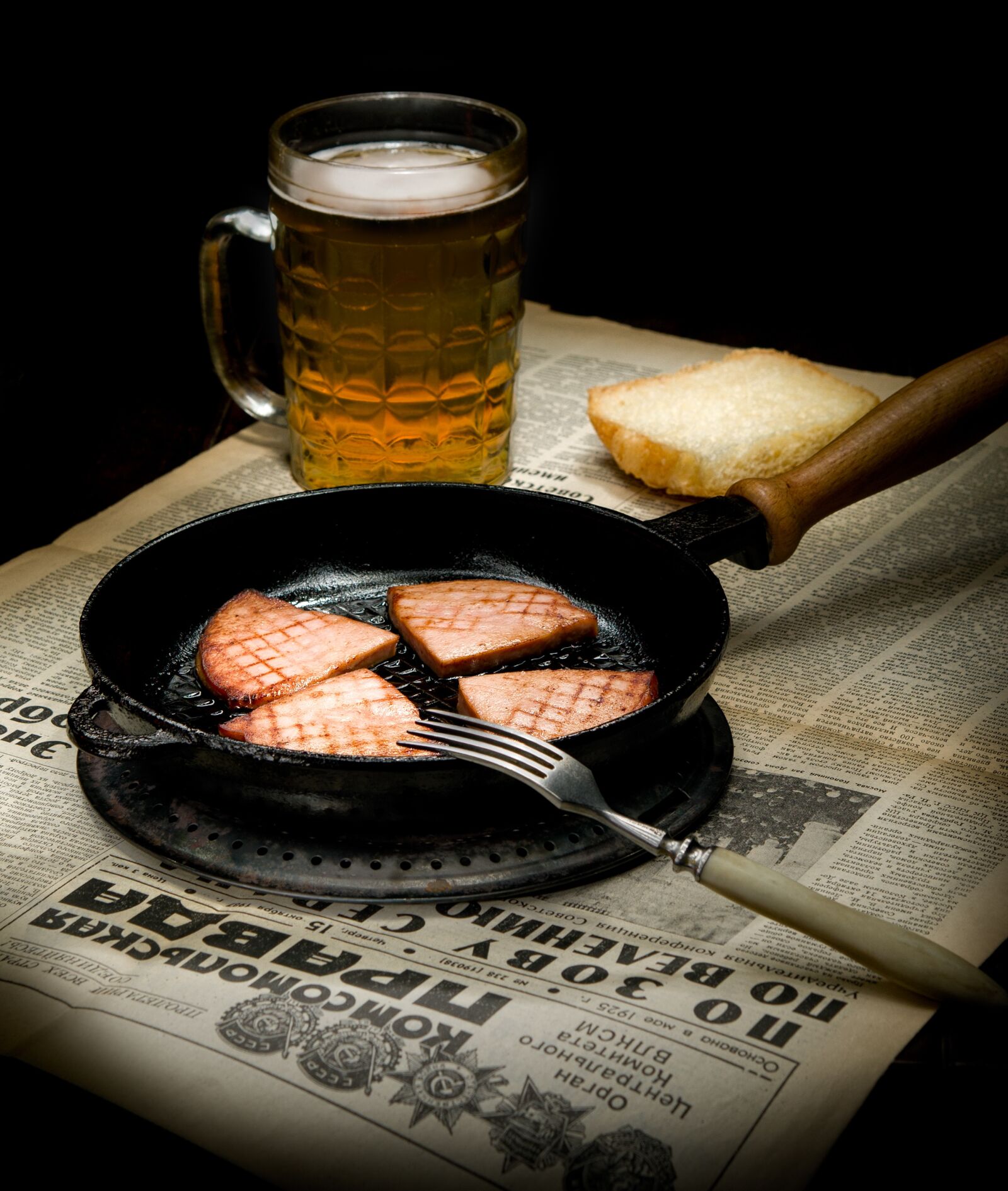 Nikon D300 sample photo. Sausage, beer, fried photography