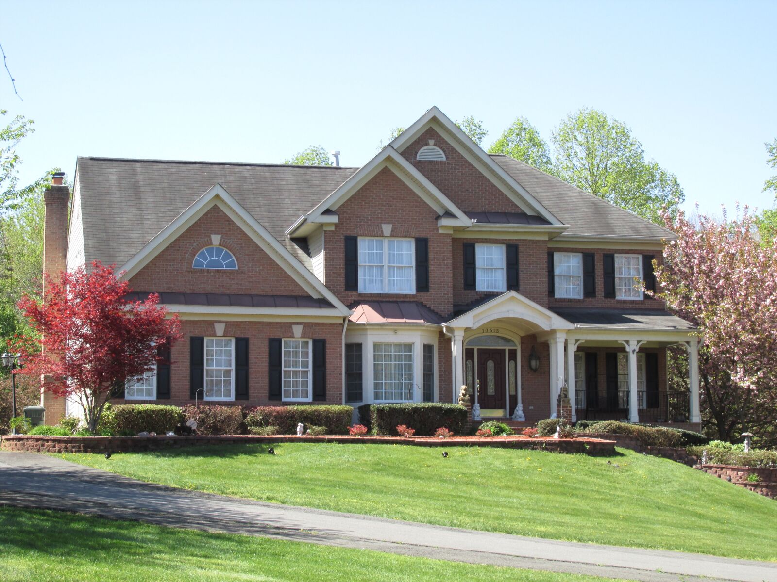 Canon PowerShot SX170 IS sample photo. Brick house, estate, residential photography
