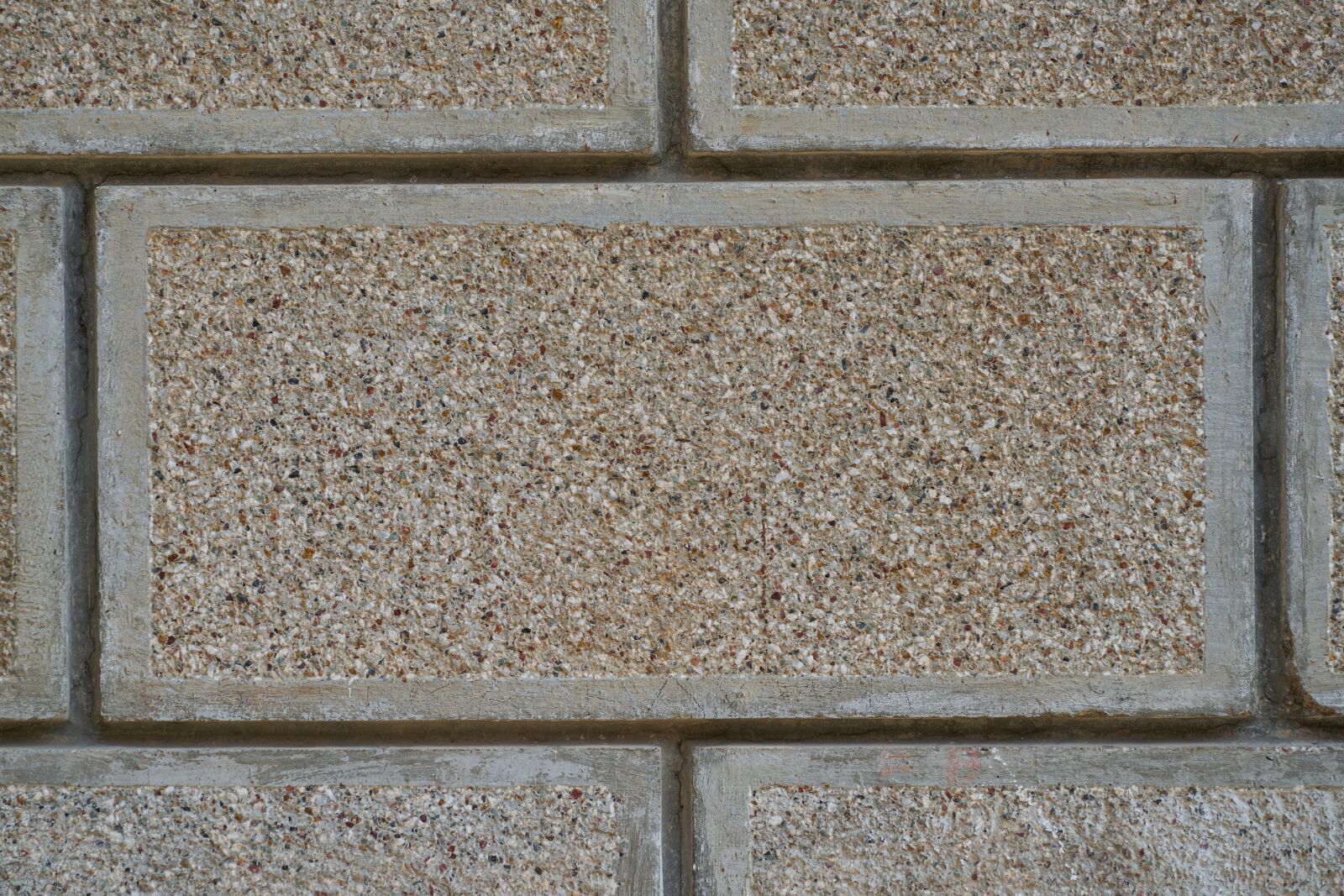 Sony FE 70-200mm F4 G OSS sample photo. Wall, stone, texture photography