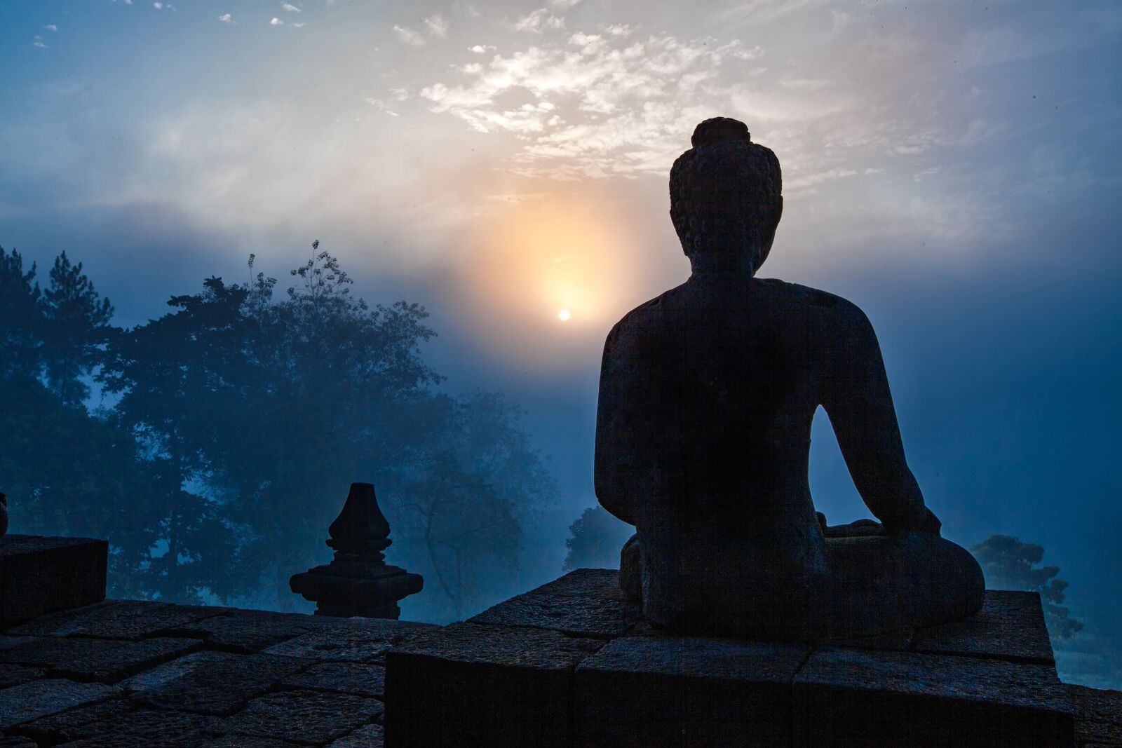 Canon EOS 5D Mark II sample photo. Landscape, morning fog, sunrise photography
