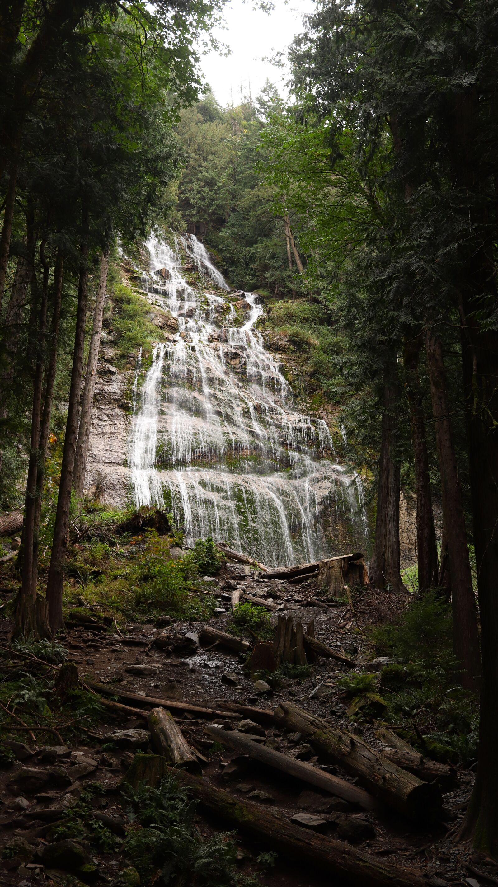 Canon EOS 800D (EOS Rebel T7i / EOS Kiss X9i) sample photo. Bridal veil falls photography
