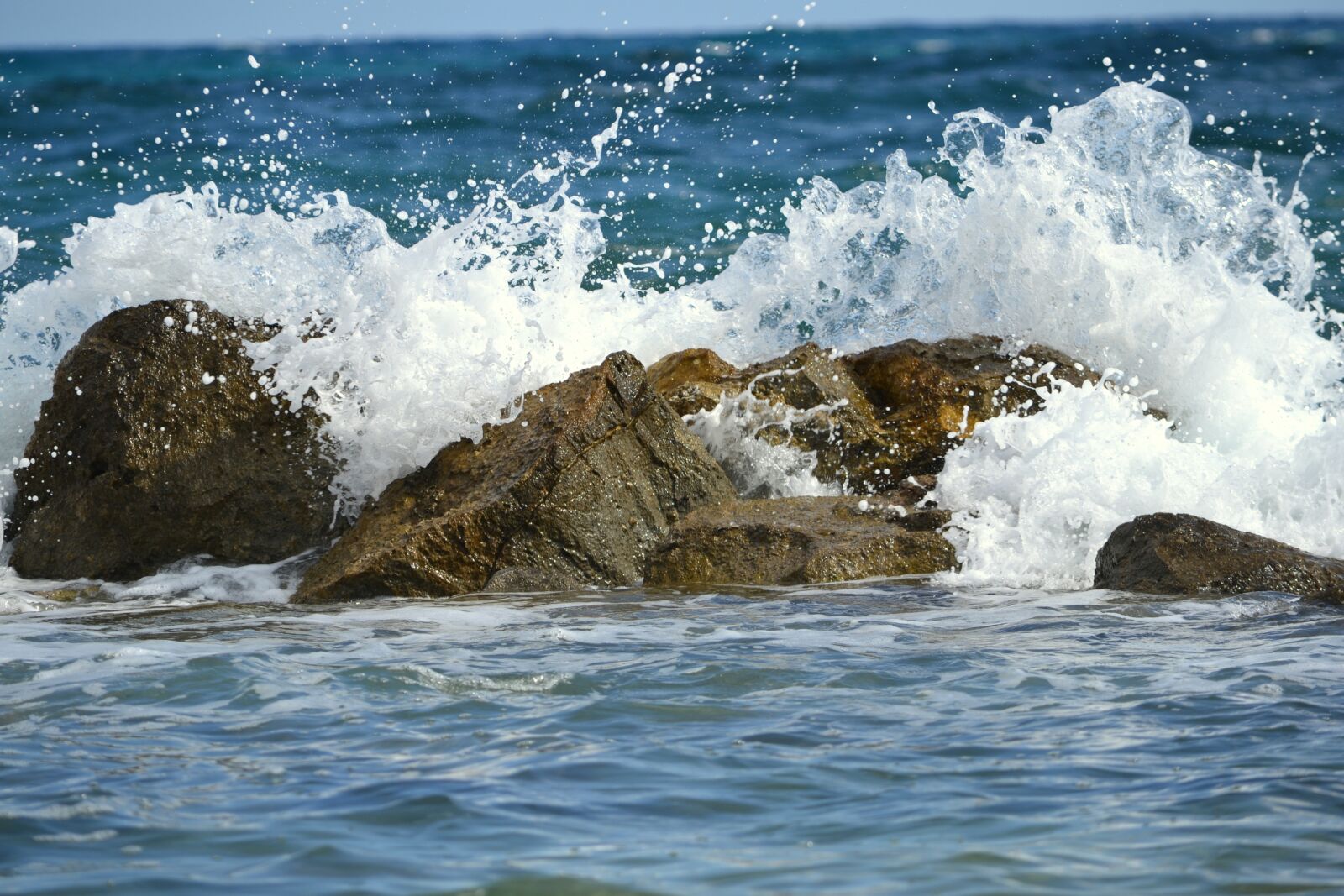 Nikon D3100 sample photo. Sea, water, waves photography