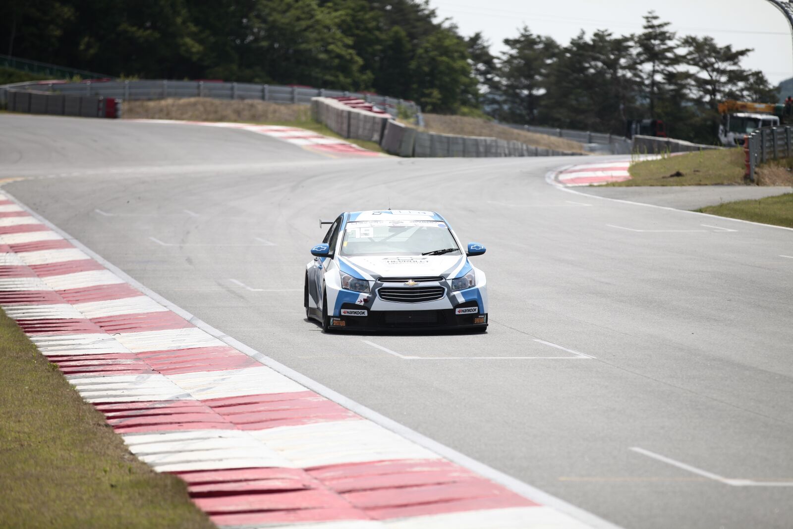 Canon EOS 5D Mark II sample photo. Lace, motor sports, reiseuka photography