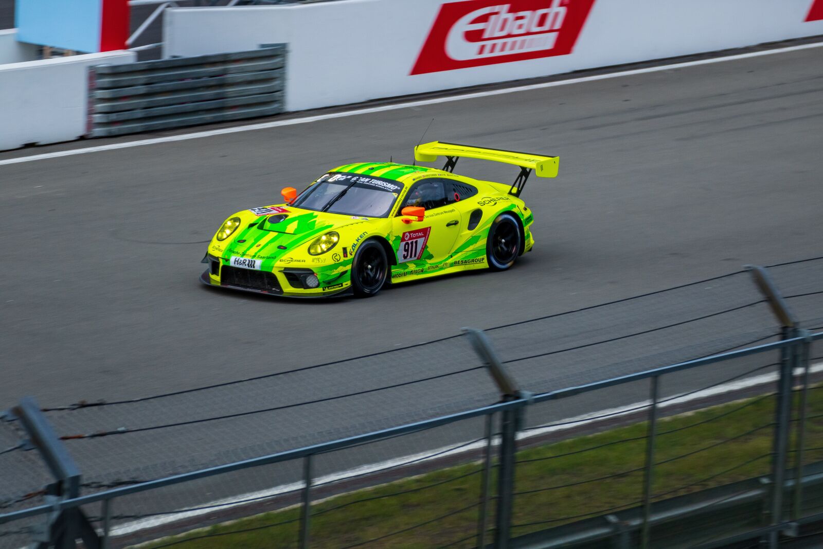 Canon EOS 750D (EOS Rebel T6i / EOS Kiss X8i) sample photo. Porsche 911 gt3 r, porsche, 911 photography
