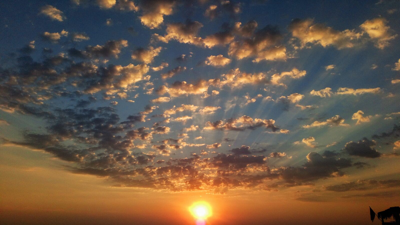 Sony Xperia L1 sample photo. Sunset, sky, romantic photography