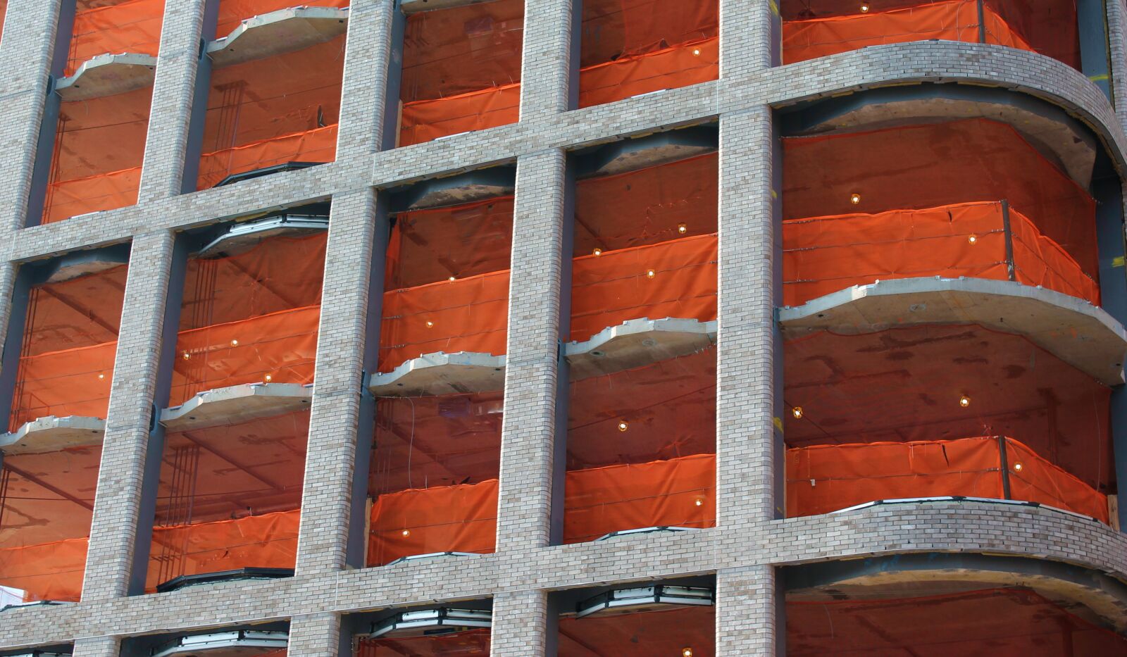 Canon EOS 1100D (EOS Rebel T3 / EOS Kiss X50) sample photo. Building, under construction, construction photography