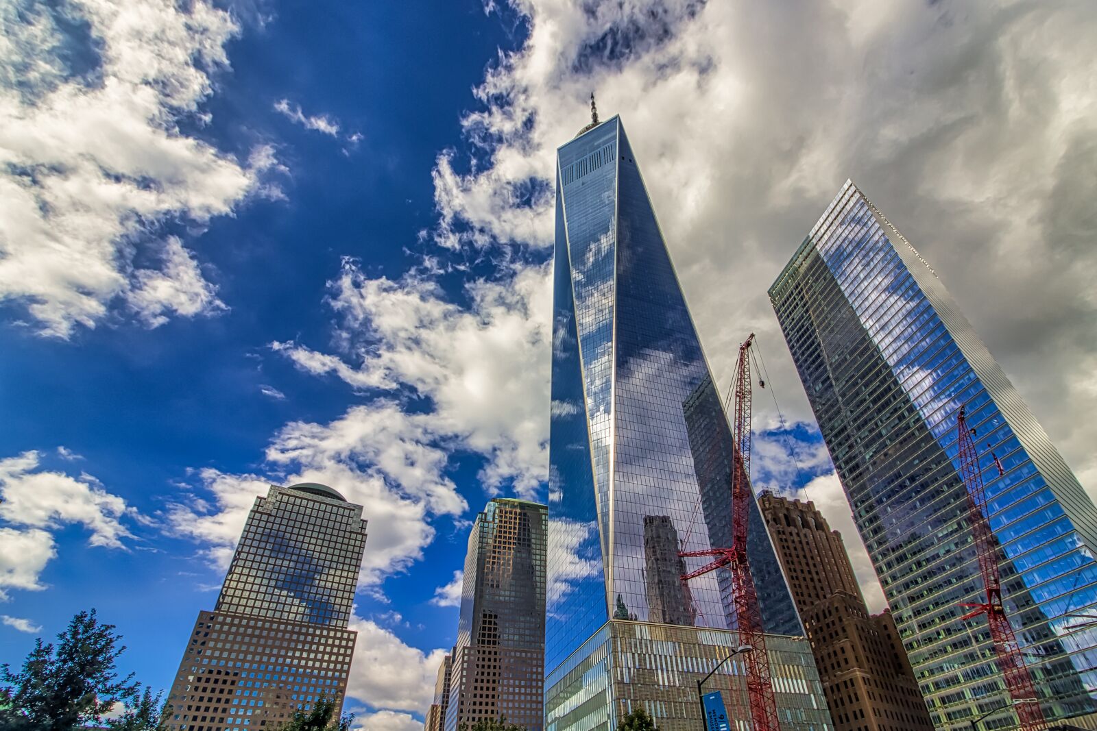 Canon EF-S 10-18mm F4.5–5.6 IS STM sample photo. New york, skyscrapers, skyline photography