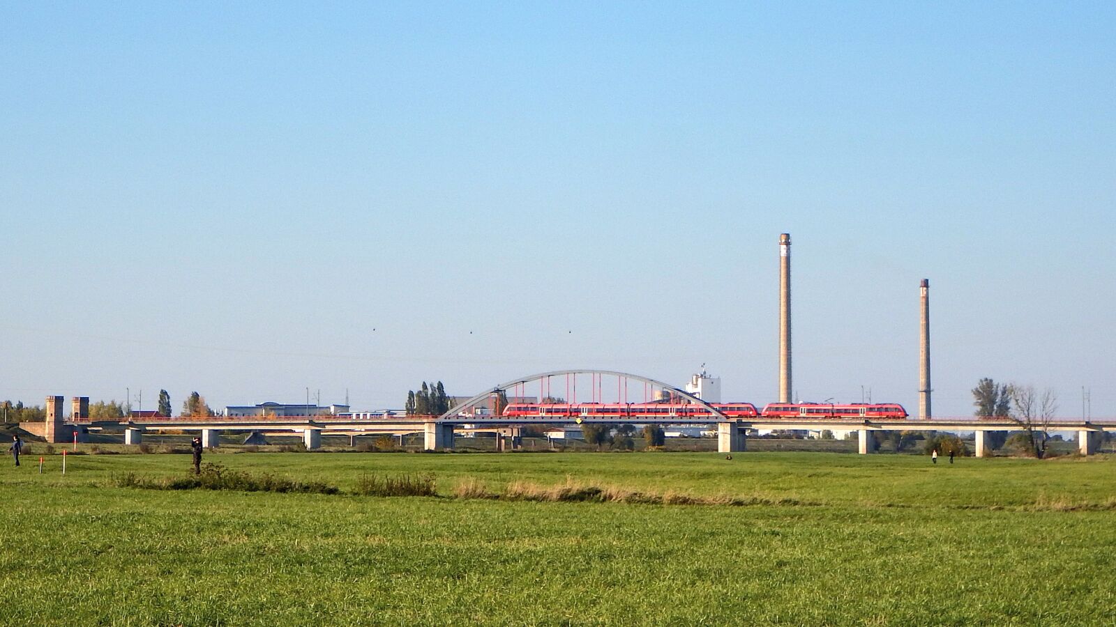 Fujifilm FinePix SL1000 sample photo. Landscape, bahnbrücke, bridge photography