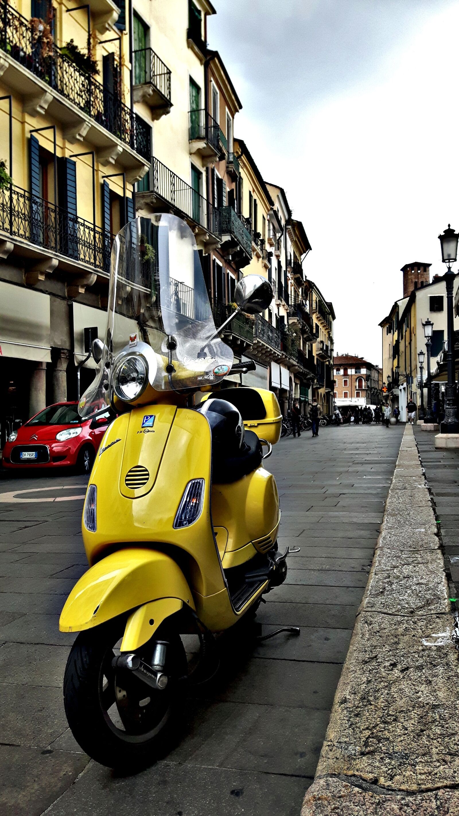 Samsung Galaxy S5 Neo sample photo. Wasp, piaggio, padova photography